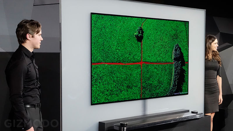 Illustration for article titled Los nuevos televisores OLED de LG son más delgados que un dedo